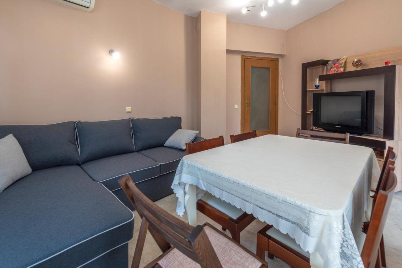 Azure Pretty Apartment Top Location Near Sea Garden Burgas City Exterior foto